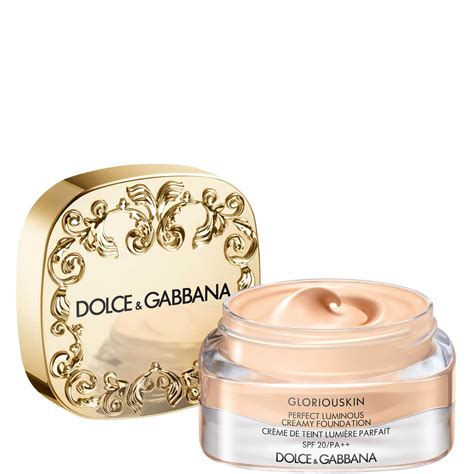 dolce gabbana creamy foundation